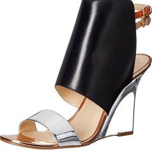 Nine West Bueta Leather Wedge Sandal Sz 7 Women’s